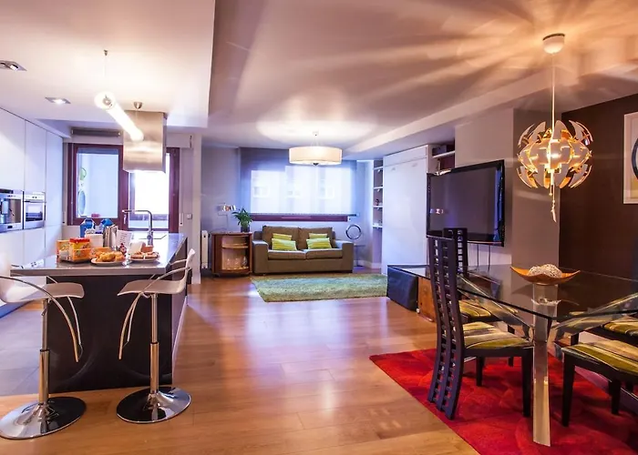 Piso Moderno, Centrico Y Con Garaje Gratis * Bilbao