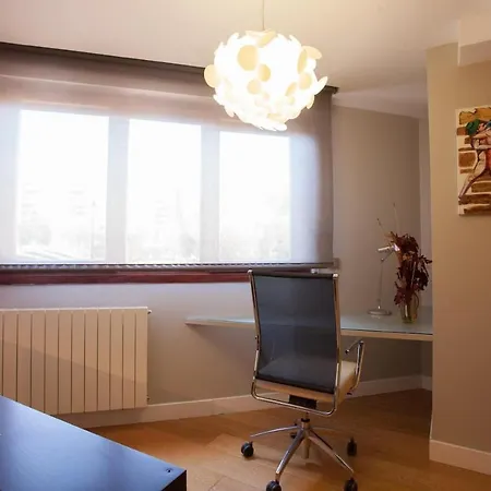Piso Moderno, Centrico Y Con Garaje Gratis * Bilbao