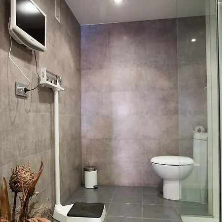 Piso Moderno, Centrico Y Con Garaje Gratis * Bilbao