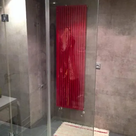 Piso Moderno, Céntrico Y Con Garaje Gratis Appartamento Bilbao