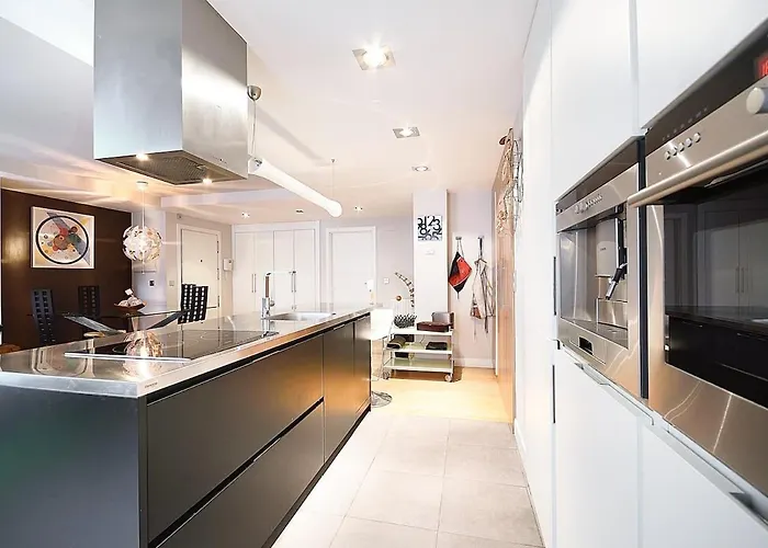 Piso Moderno, Centrico Y Con Garaje Gratis Μπιλμπάο