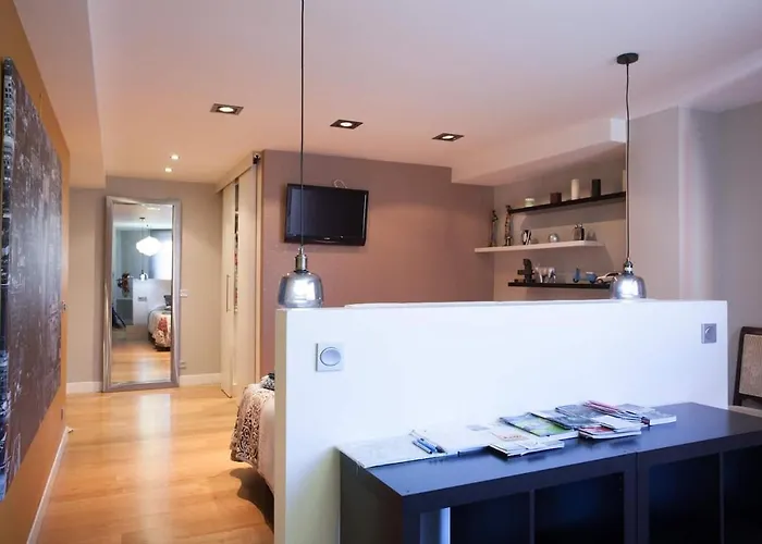 Διαμέρισμα Piso Moderno, Centrico Y Con Garaje Gratis *