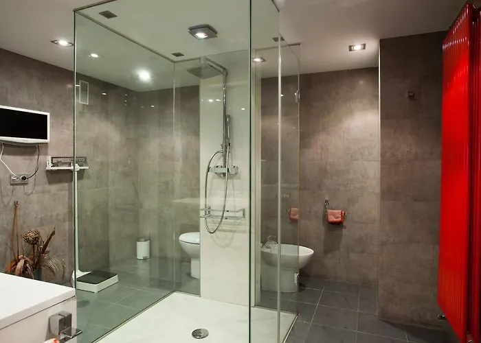 Piso Moderno, Centrico Y Con Garaje Gratis Διαμέρισμα *