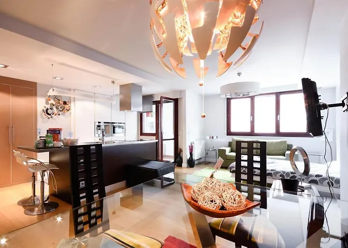 Piso Moderno, Centrico Y Con Garaje Gratis Διαμέρισμα Μπιλμπάο